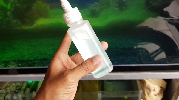 Sử dụng thuốc diệt tảo chuyên dụng cũng là cách được sử dụng phô biến