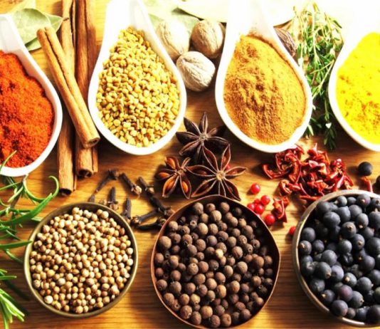 Cây gia vị thiếu vắng đầu mối tổ chức liên kết sản xuất