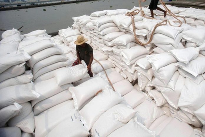Indonesia nhập khẩu thêm 1 triệu tấn gạo